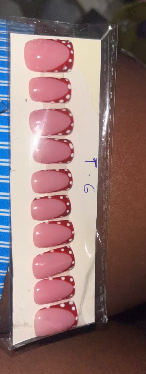 Ivy nail inspiration design 4