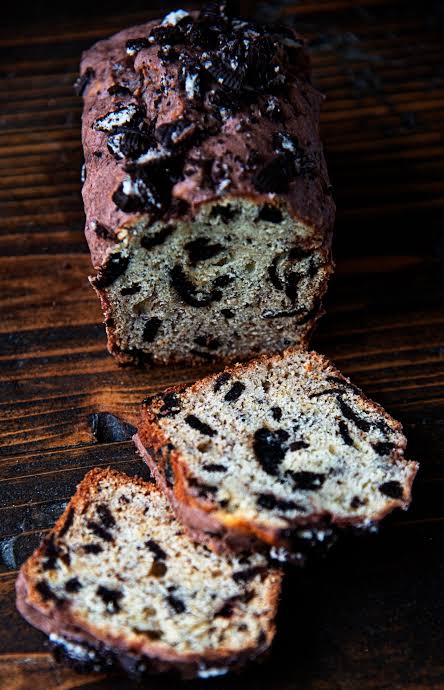 Oreo Banana Bread