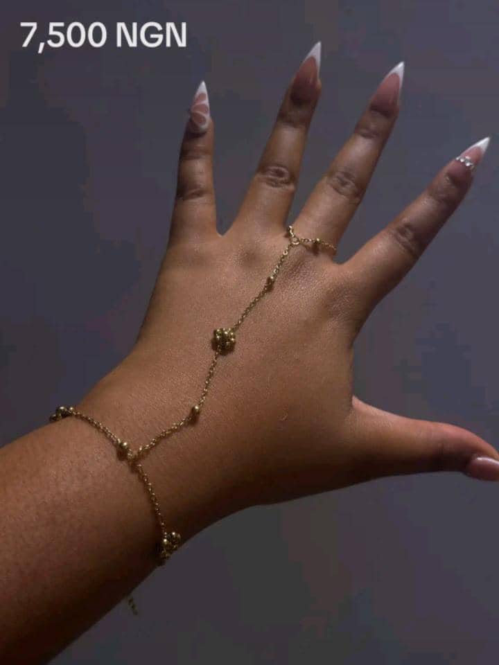 Bracelet